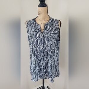 Loose & Flow-y Zac & Rachel Black and White Leaf Print Blouse